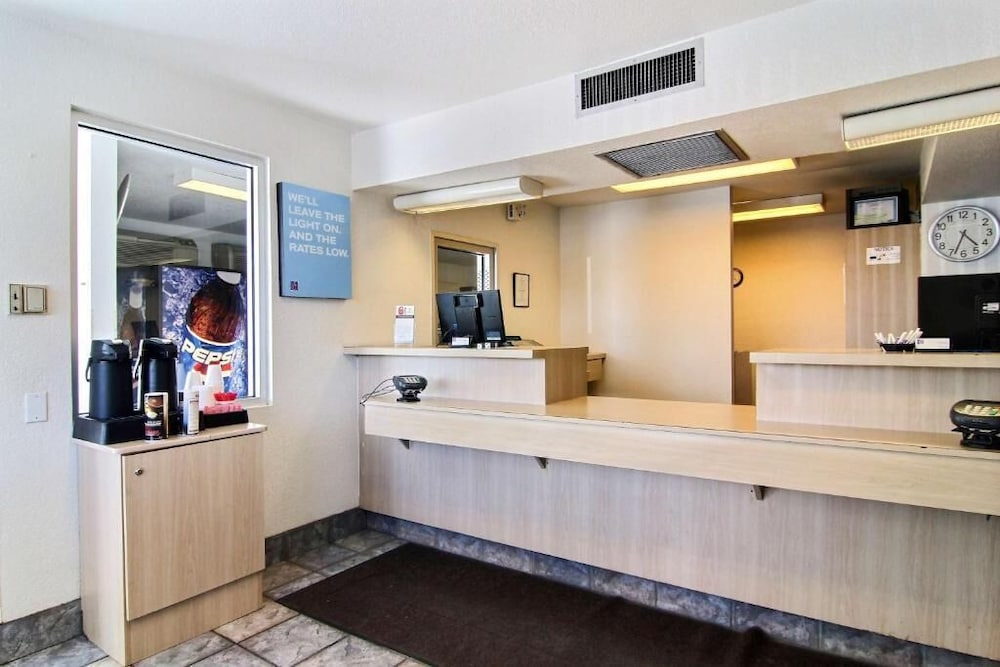 Motel6 Farmington, NM 11/65