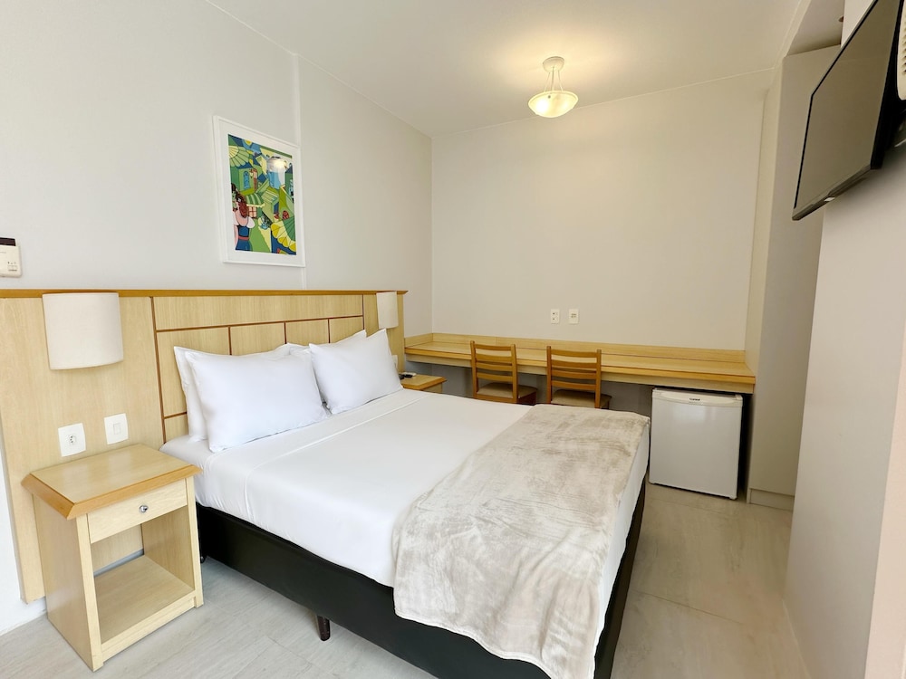SUPERIOR, DOUBLE BED