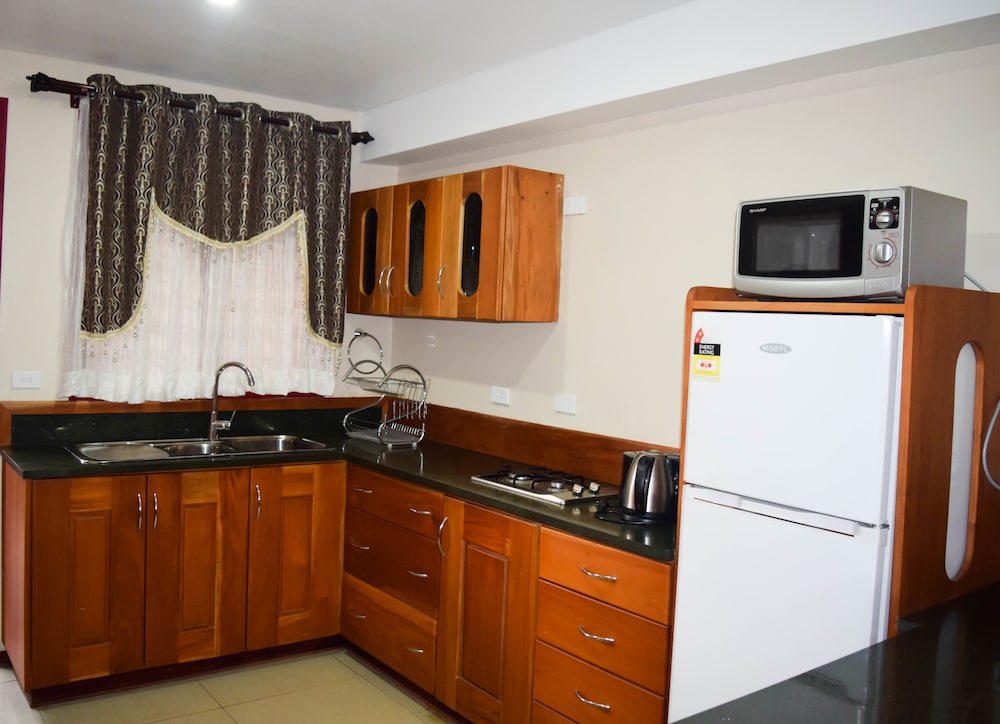 Al-Minhaj Service Apartments 52/62