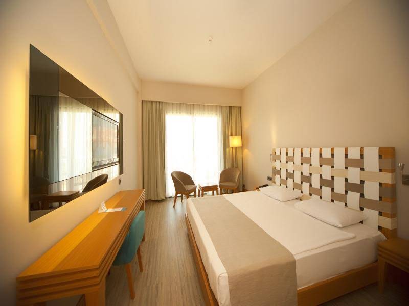 Room, Single, Double Bed, Land View
