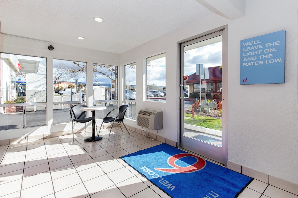 Motel6 Hayward, CA – Silicon Valley Gateway 40/61