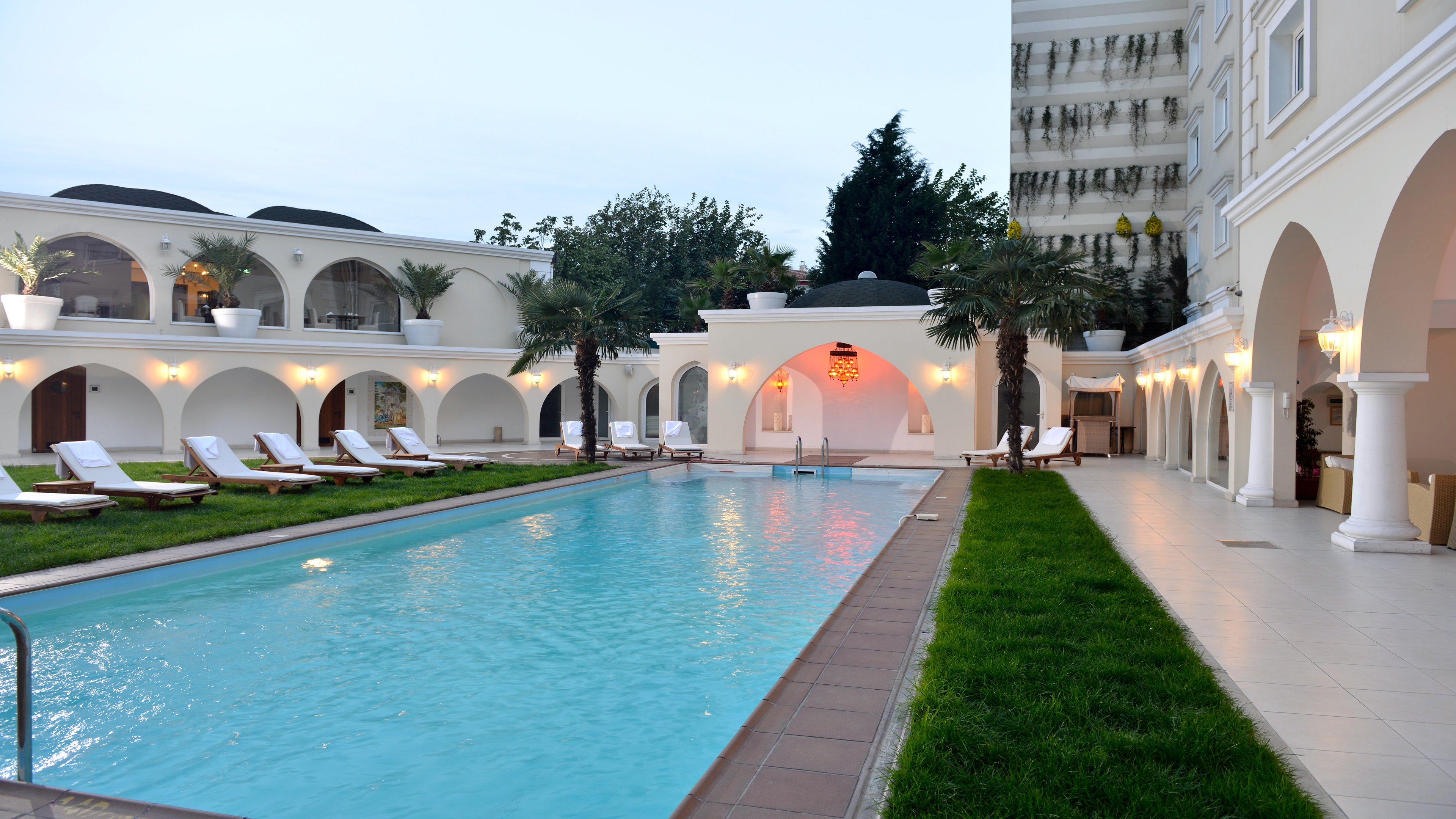 Holiday Inn Istanbul City 74/77