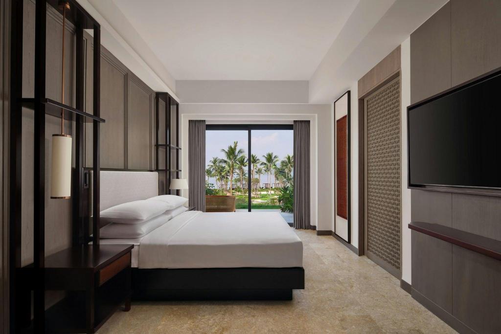 Spa, Guest Room, Premium, King Bed, Ocean View, Bathtub, Ground Floor