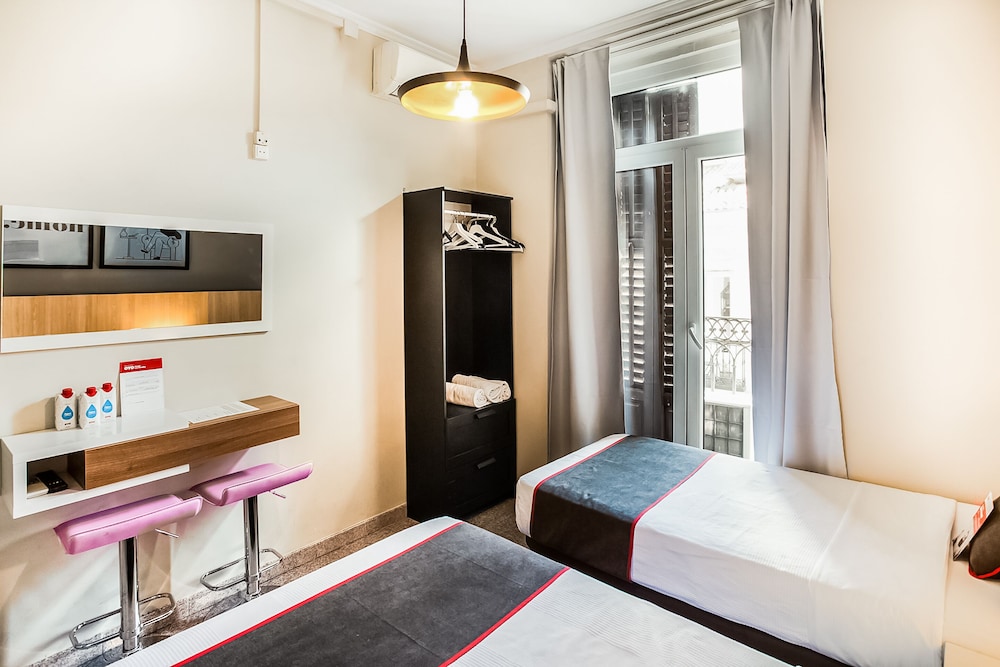 Hostal Las Murallas 34/50