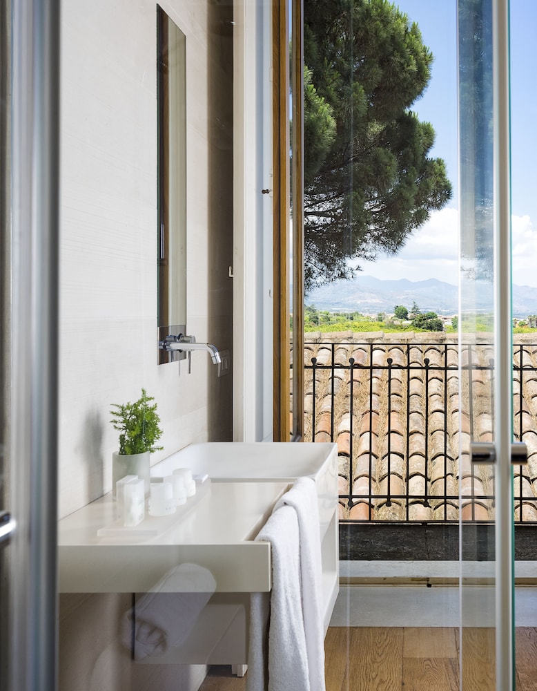 Zash Country Boutique Hotel 30/69