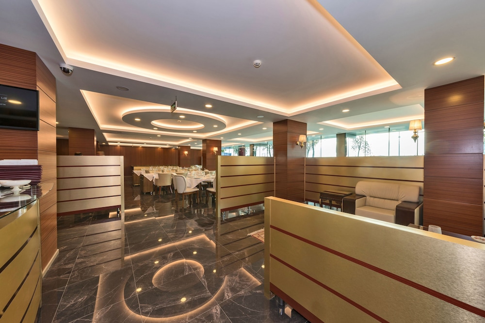 Cevheri S Hotel 4/53