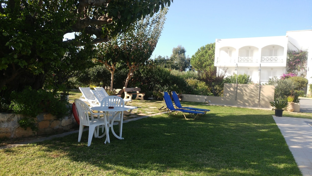 Mantenia Hotel 21/50