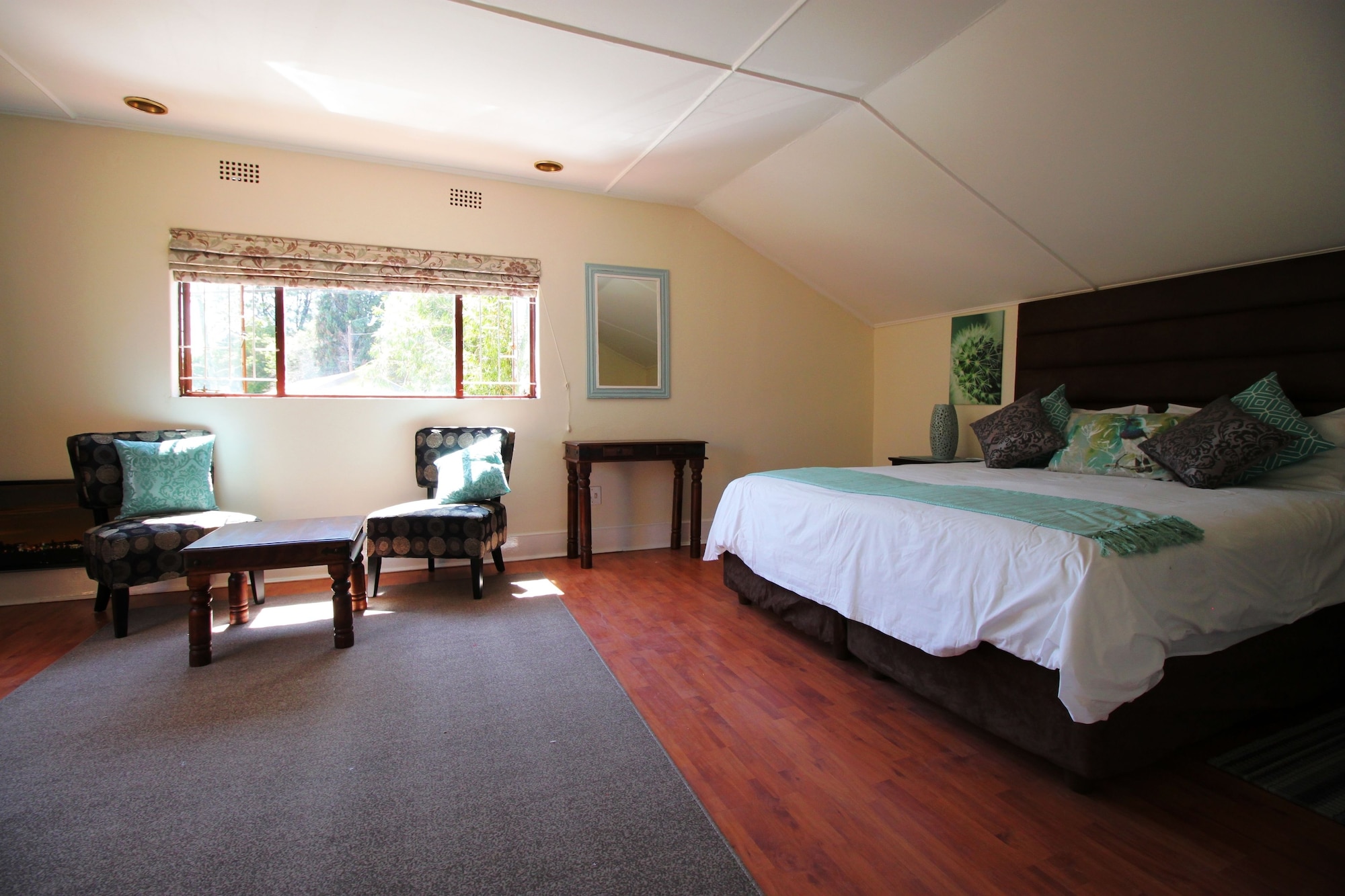 family suite, garden view