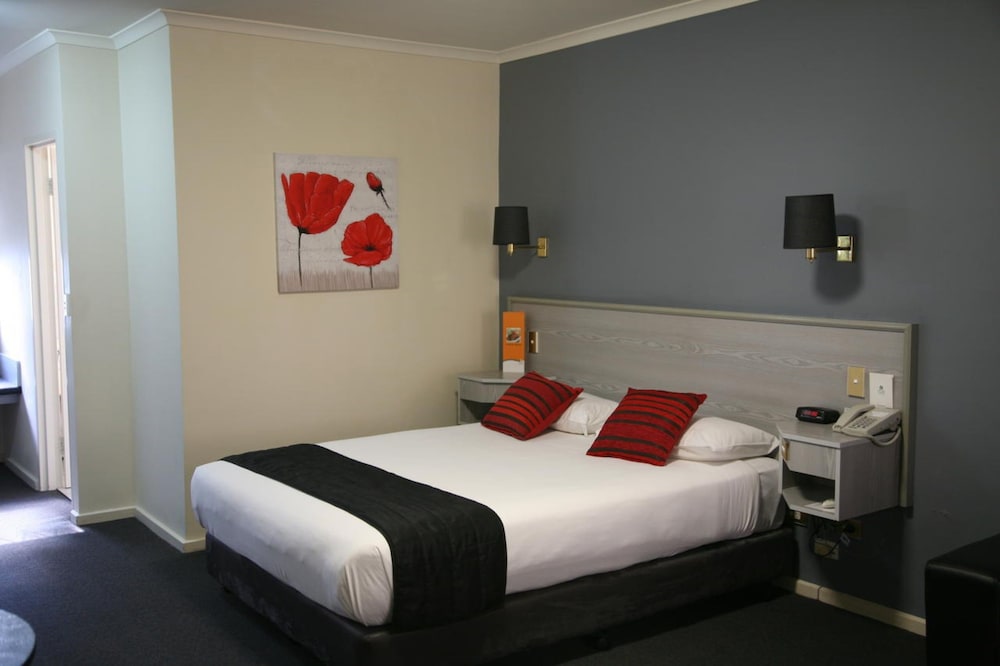 Ibis Styles Adelaide Manor 24/59