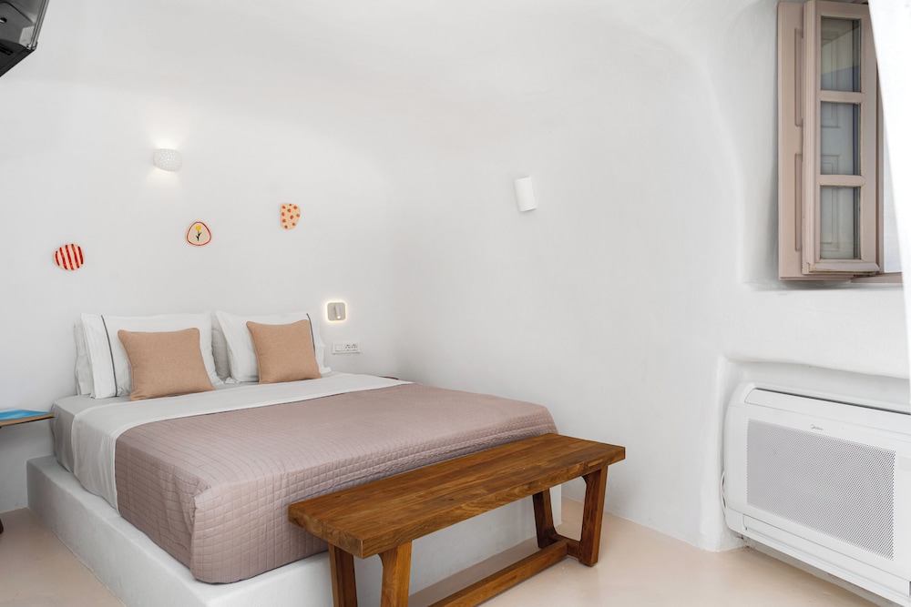 Santa Irini Villa 8/28