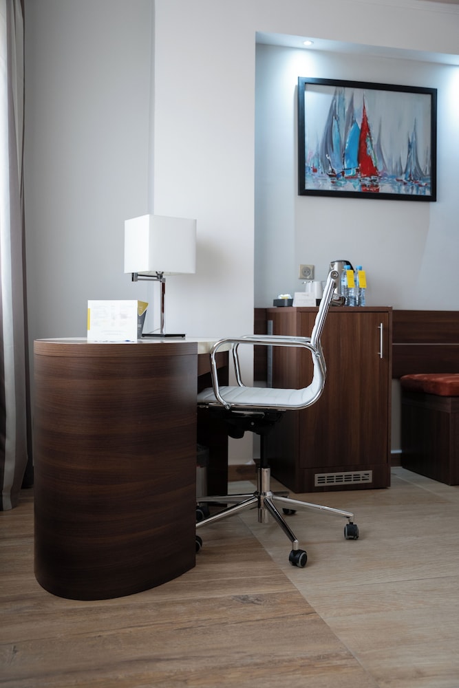 Golden Tulip Alexandre Hotel 58/62