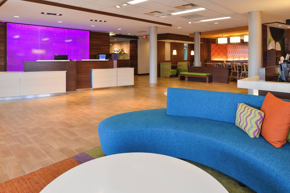 Lobby at Fairfield Inn & Suites by Marriott Gallup, GALLUP - NM
