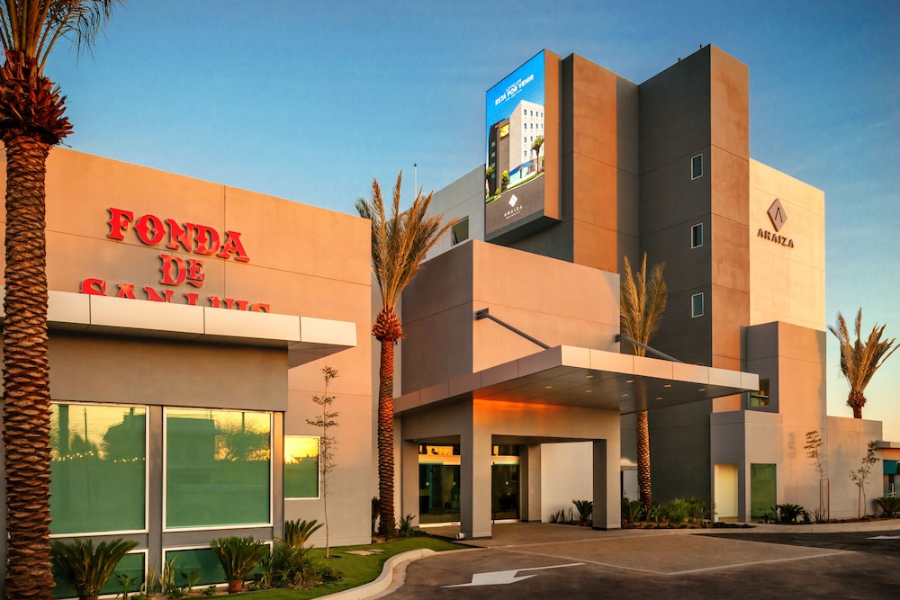 Hotel Araiza San Luis 7/74