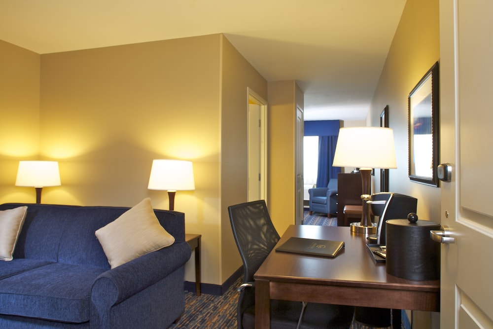 Grandstay Hotel Suites 31/44