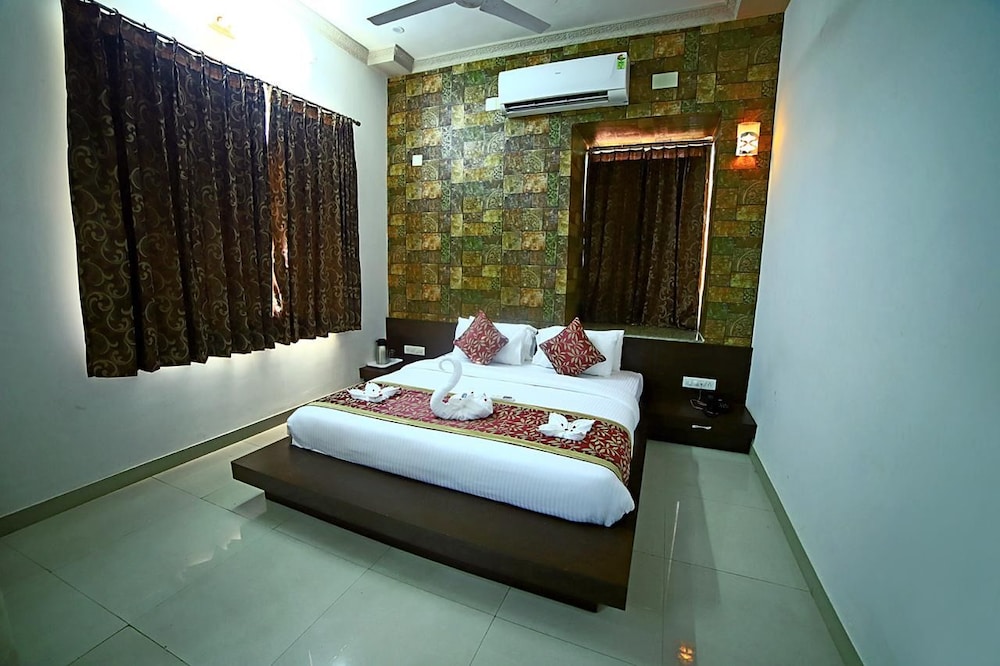 Dreams Resort Udaipur 15/44