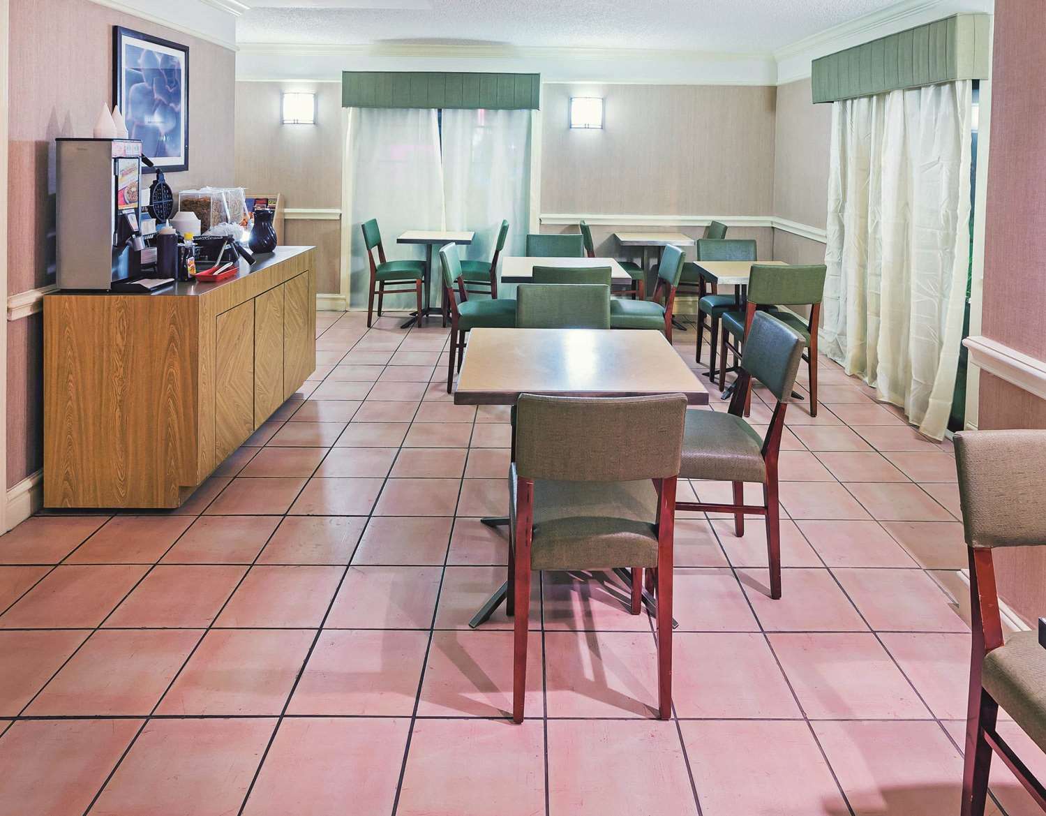 La Quinta Inn San Antonio Lackland 39/49