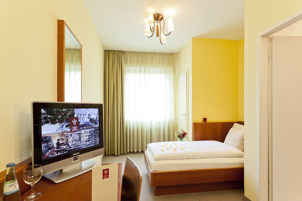 Classic Hotel Harmonie 15/77