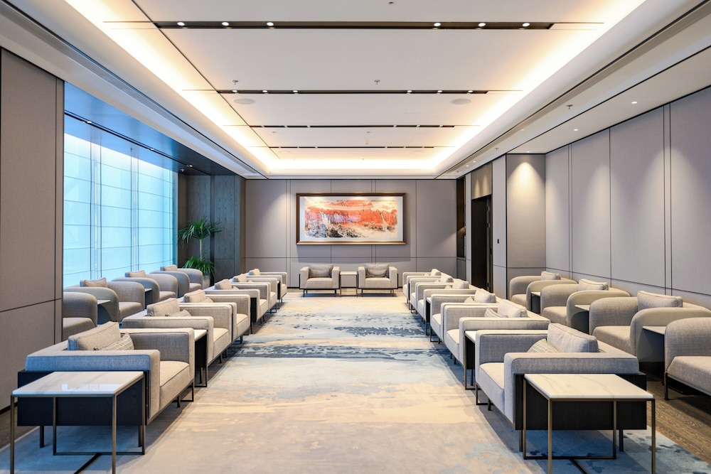 Wyndham Grand Yichang Riverside 60/71