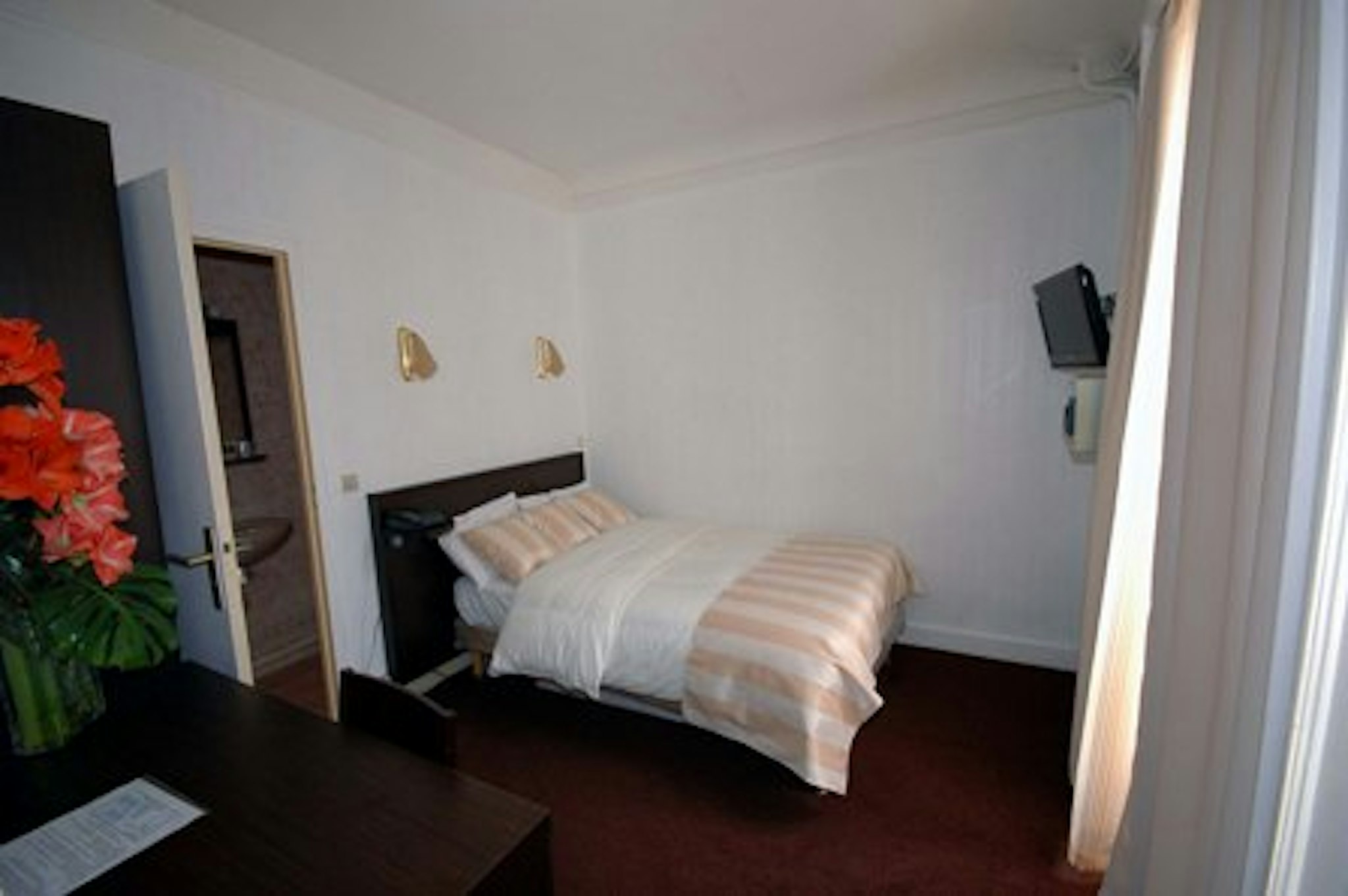 LA BOETIE HOTEL 6/10