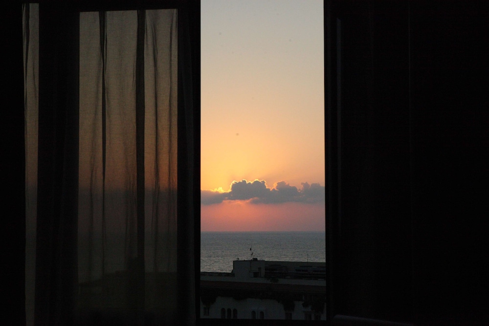 Jounieh Suites Boutique Hotel Jounieh 43/50