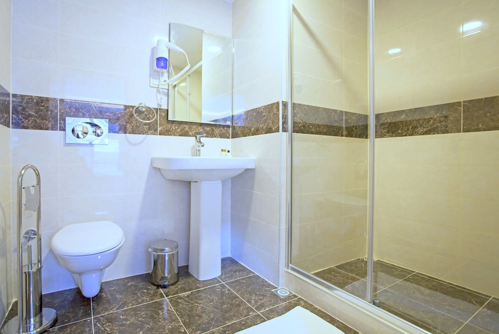 WAW HOTEL GALATAPORT 55/61