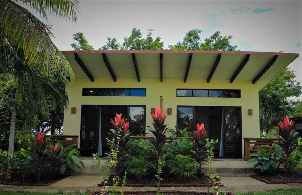 Cassia Hill Resort 2/65