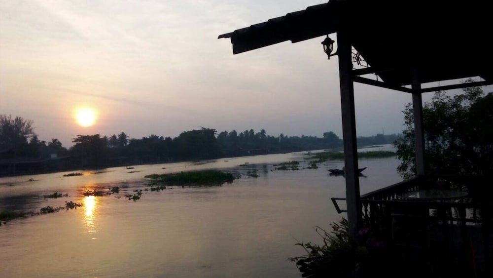 Baanbon Homestay 24/28