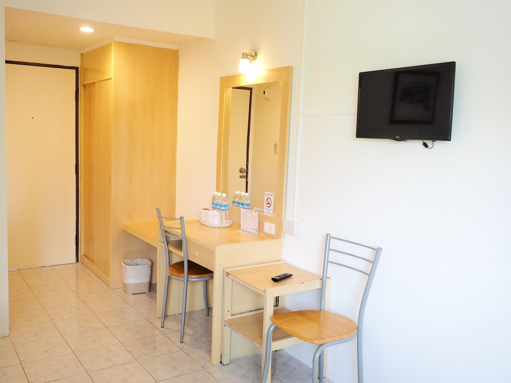 Siri Hotel Phuket 33/45