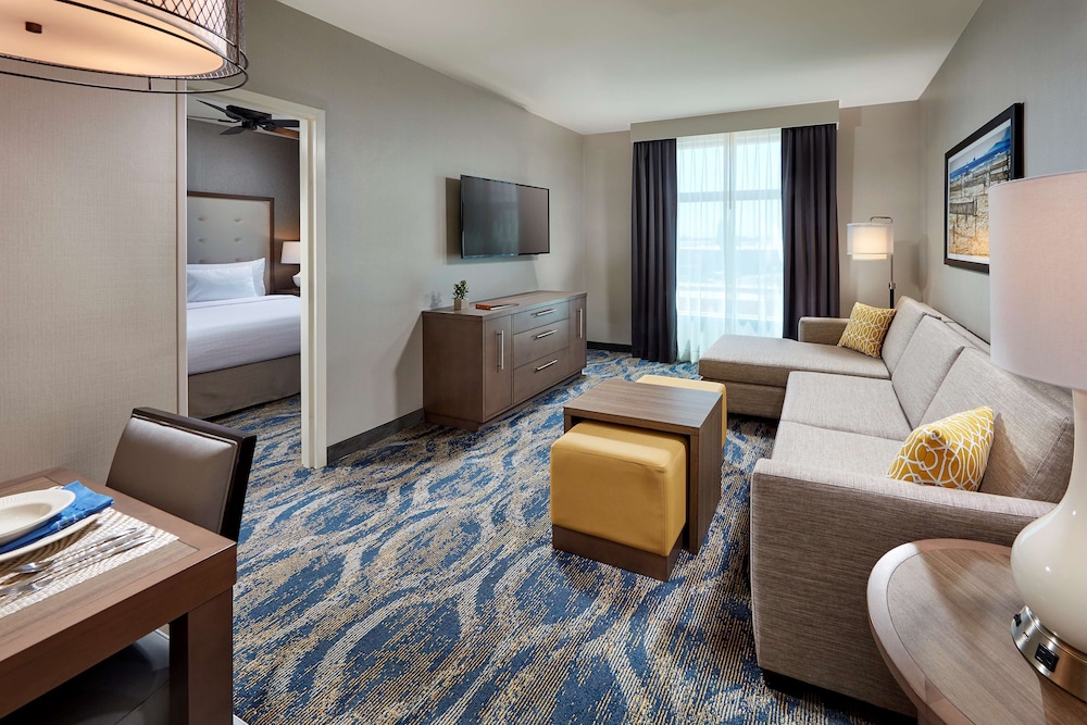 Homewood Suites by Hilton Los Angeles Redondo Beach 23/45