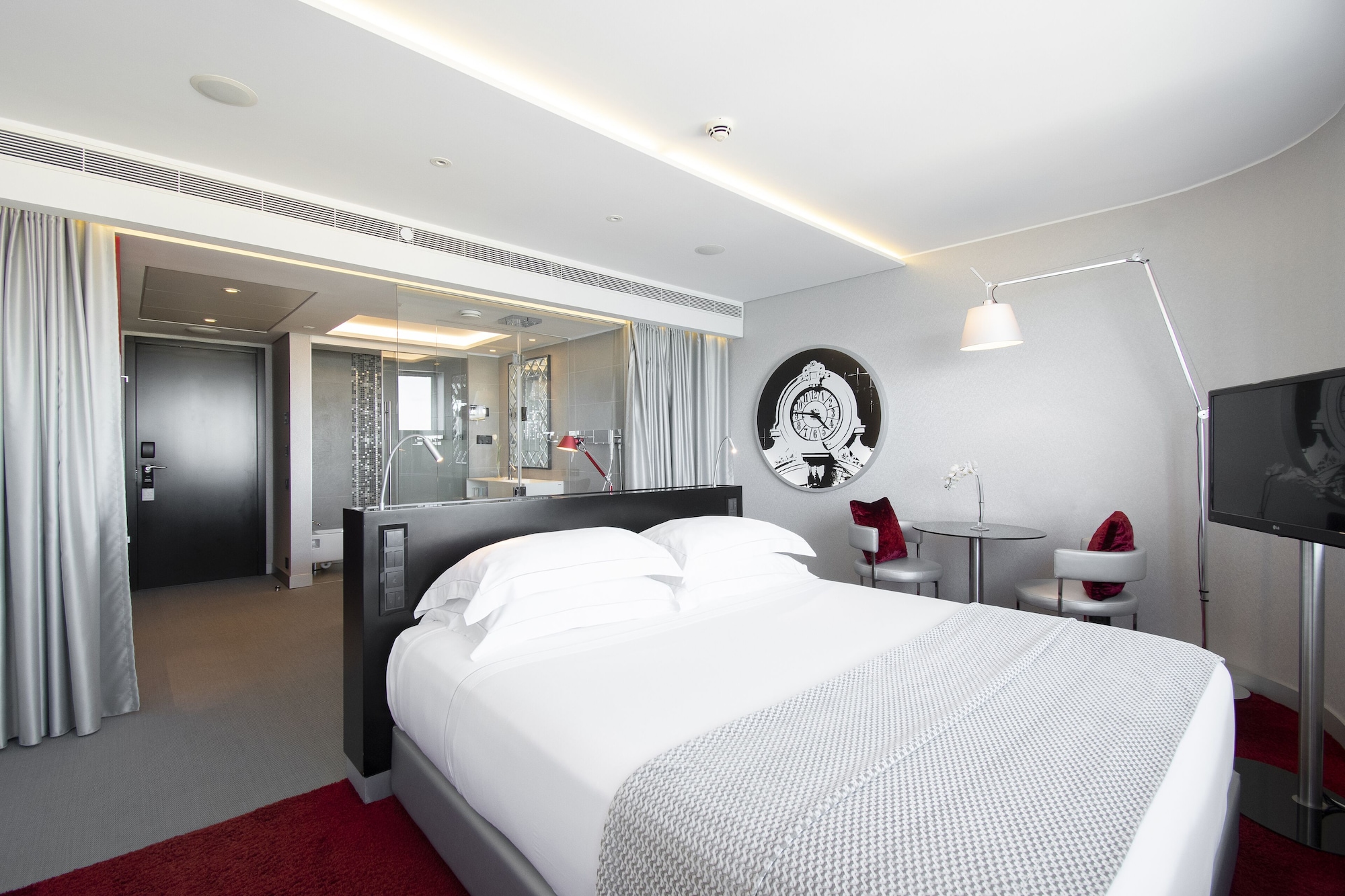 SUPERIOR, DOUBLE BED