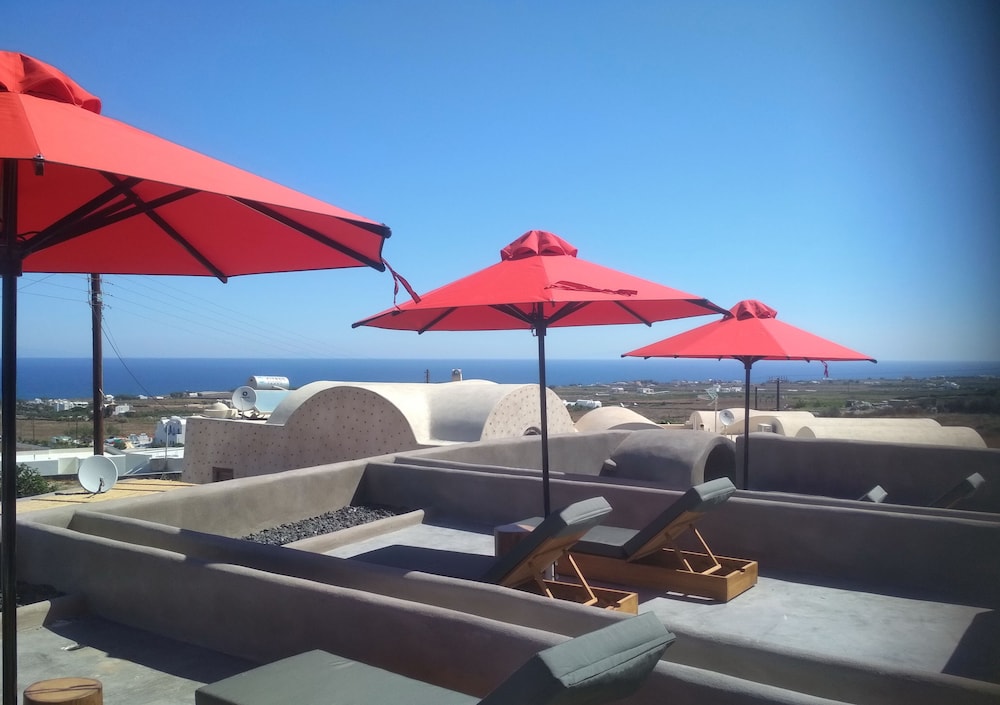Andronikos Canaves Santorini 18/22