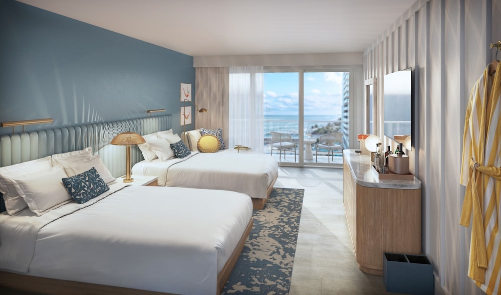 Renovated, 2 Queen Beds, Ocean View, Balcony