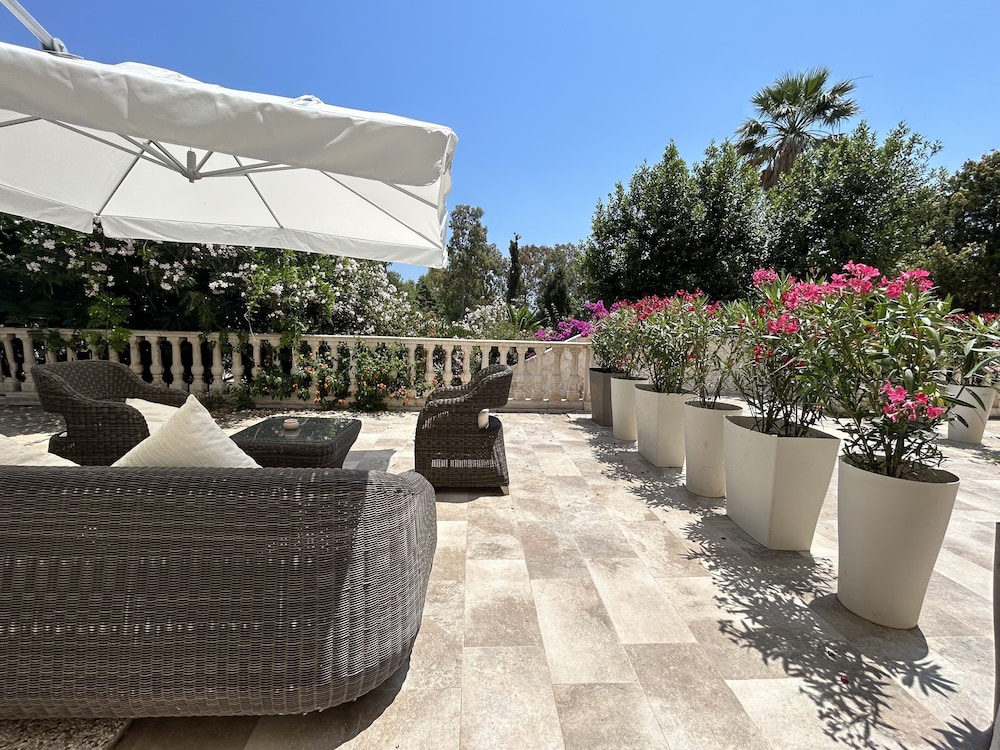 Villa Cavalieri Country Hotel 67/77