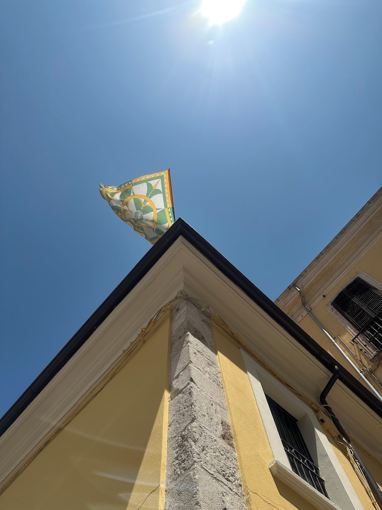 B&B Sei Stelle 1/25