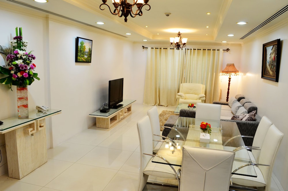 Kiev Tower Hotel Apartments 14/21