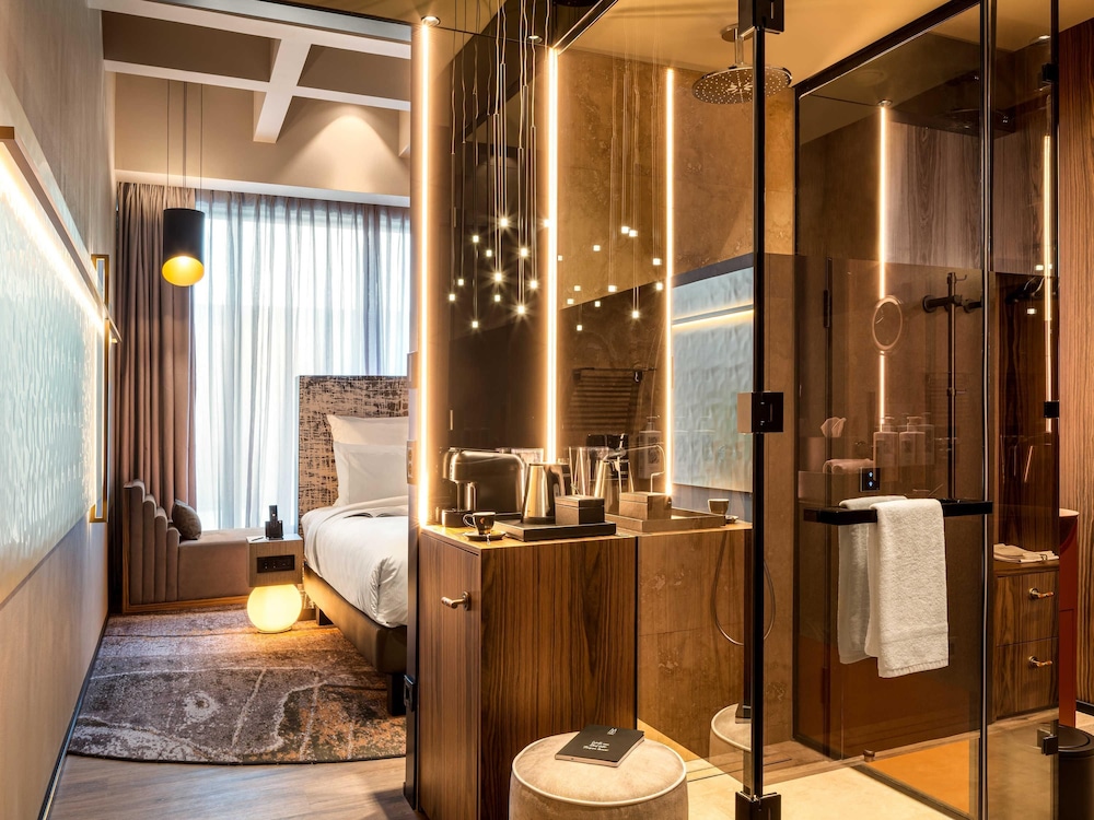 غرفة سوبيريور بسرير كينج، The Emporium Plovdiv MGallery Hotel Collection 6/7