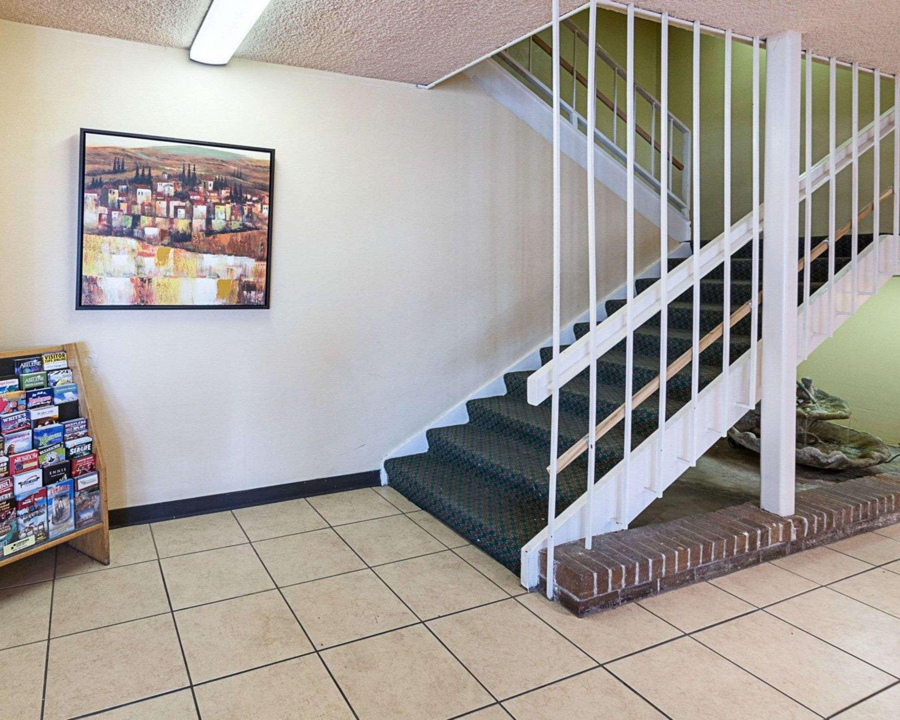 Econo Lodge San Angelo 10/19