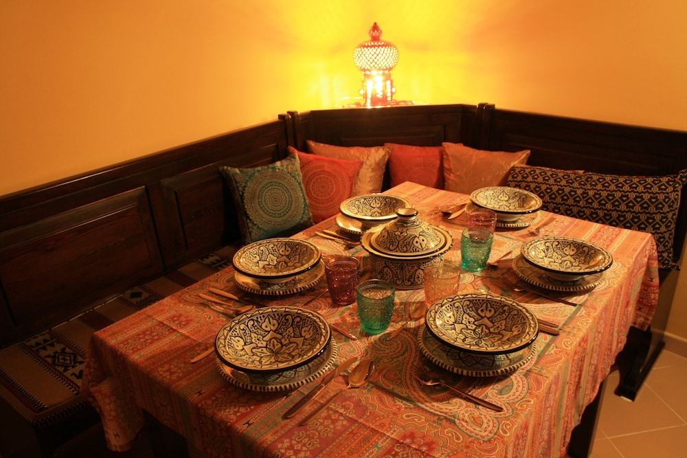 Mirabilia Arab House 21/28