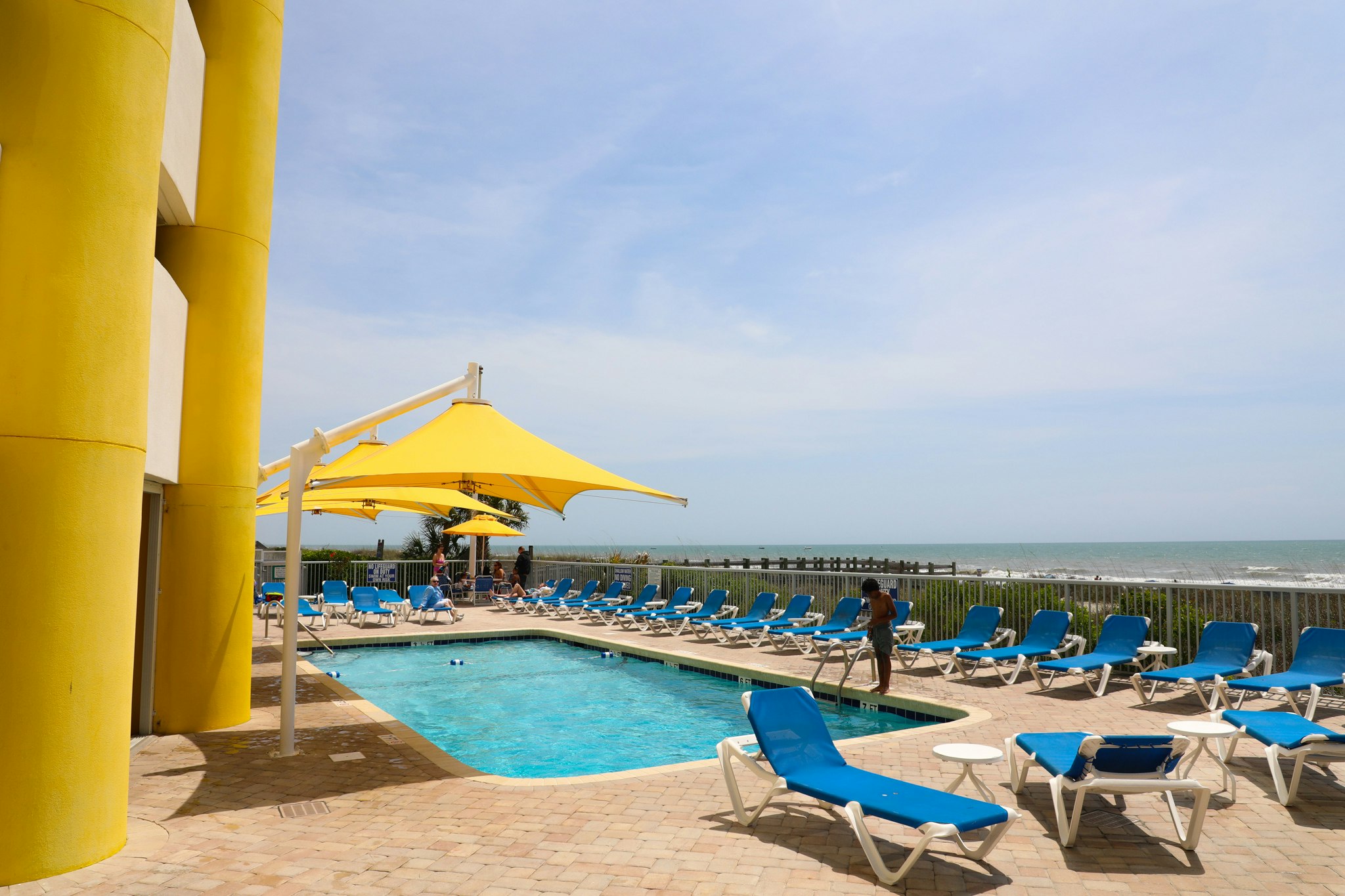 Seaside Resort 33/41