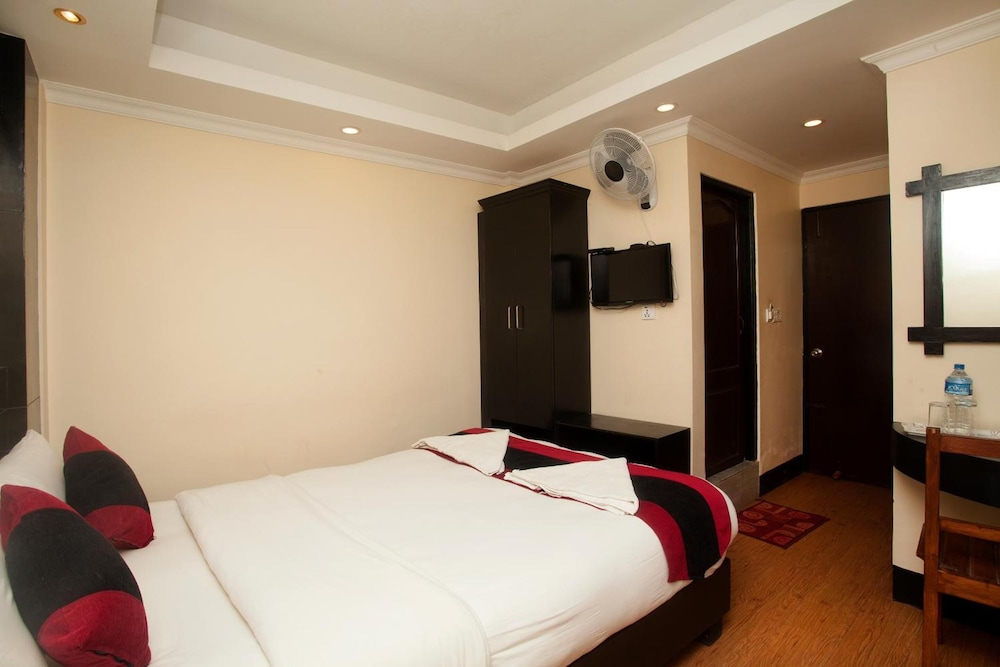 Kathmandu Regency Hotel 17/59