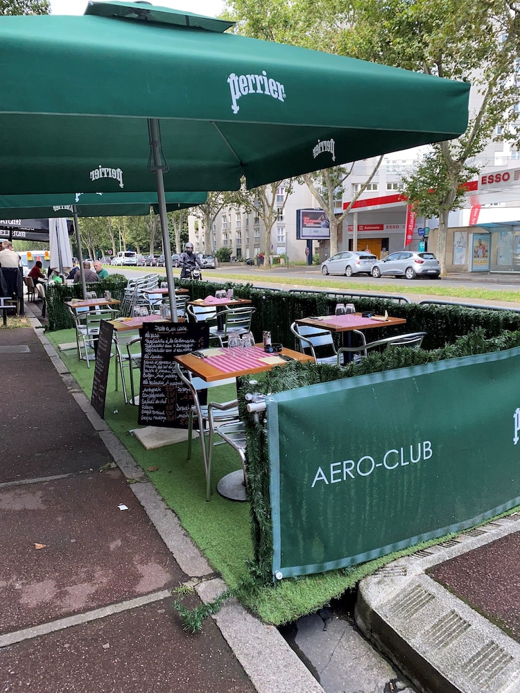 Aero Club 29/44