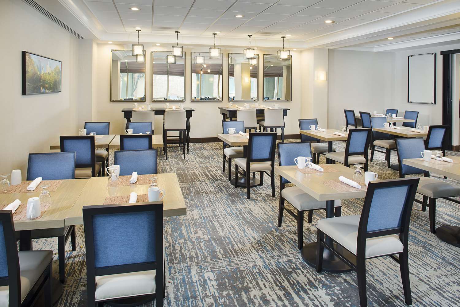 Wyndham Atlanta Perimeter 30/33