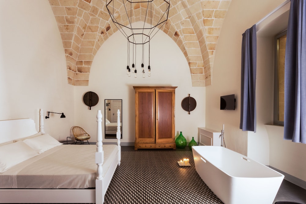 VINILIA WINE RESORT 35/78