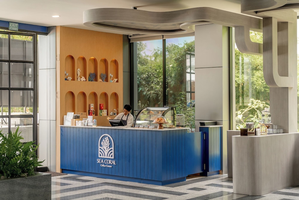 Seabed Grand Hotel Phuket 7/50