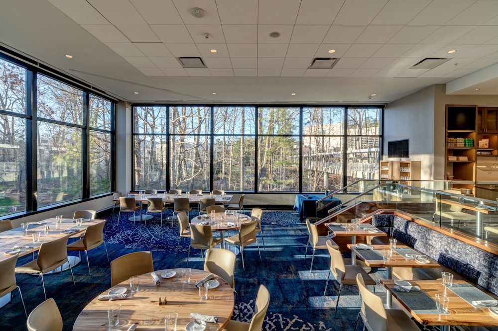 JB Duke Hotel 52/67