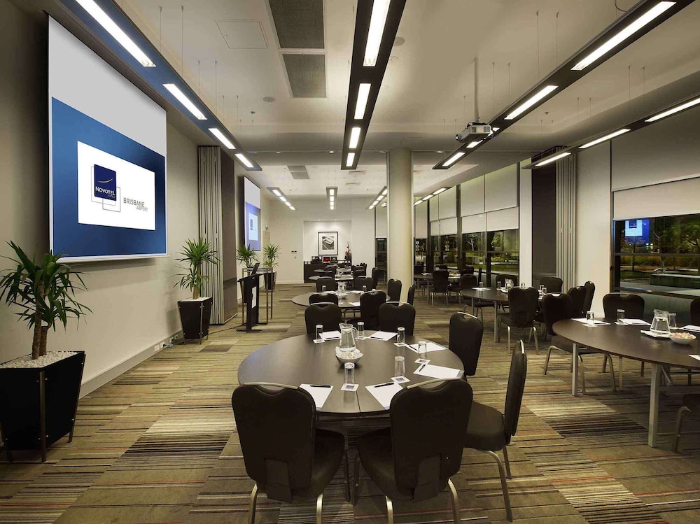 NOVOTEL BRISBANE AIRPORT 45/50