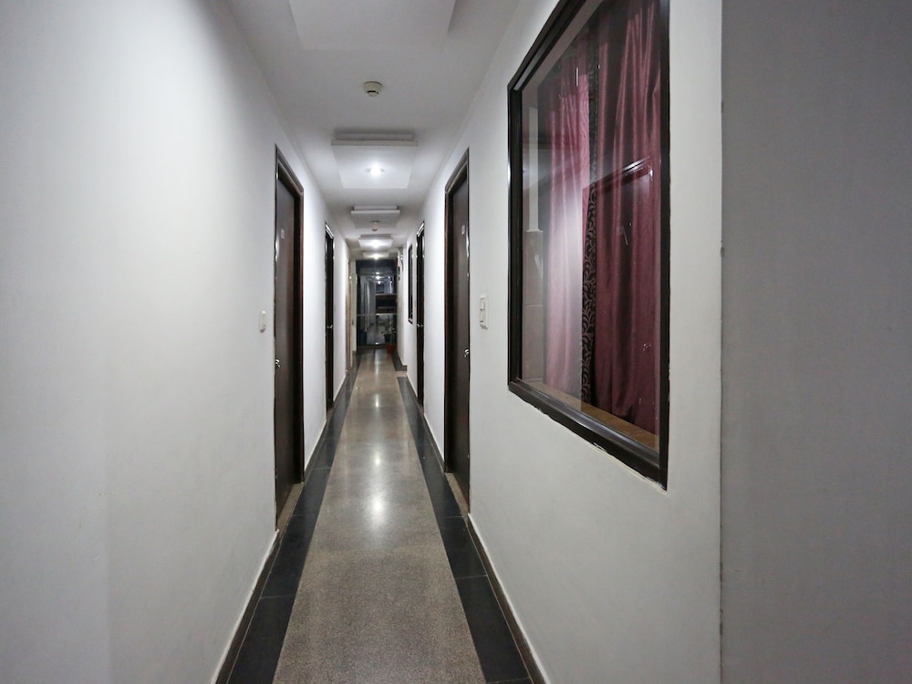 HOTEL TAJ GALAXY 17/22