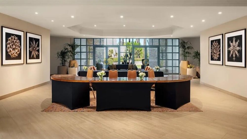 Grand Hyatt Scottsdale Resort 8/50