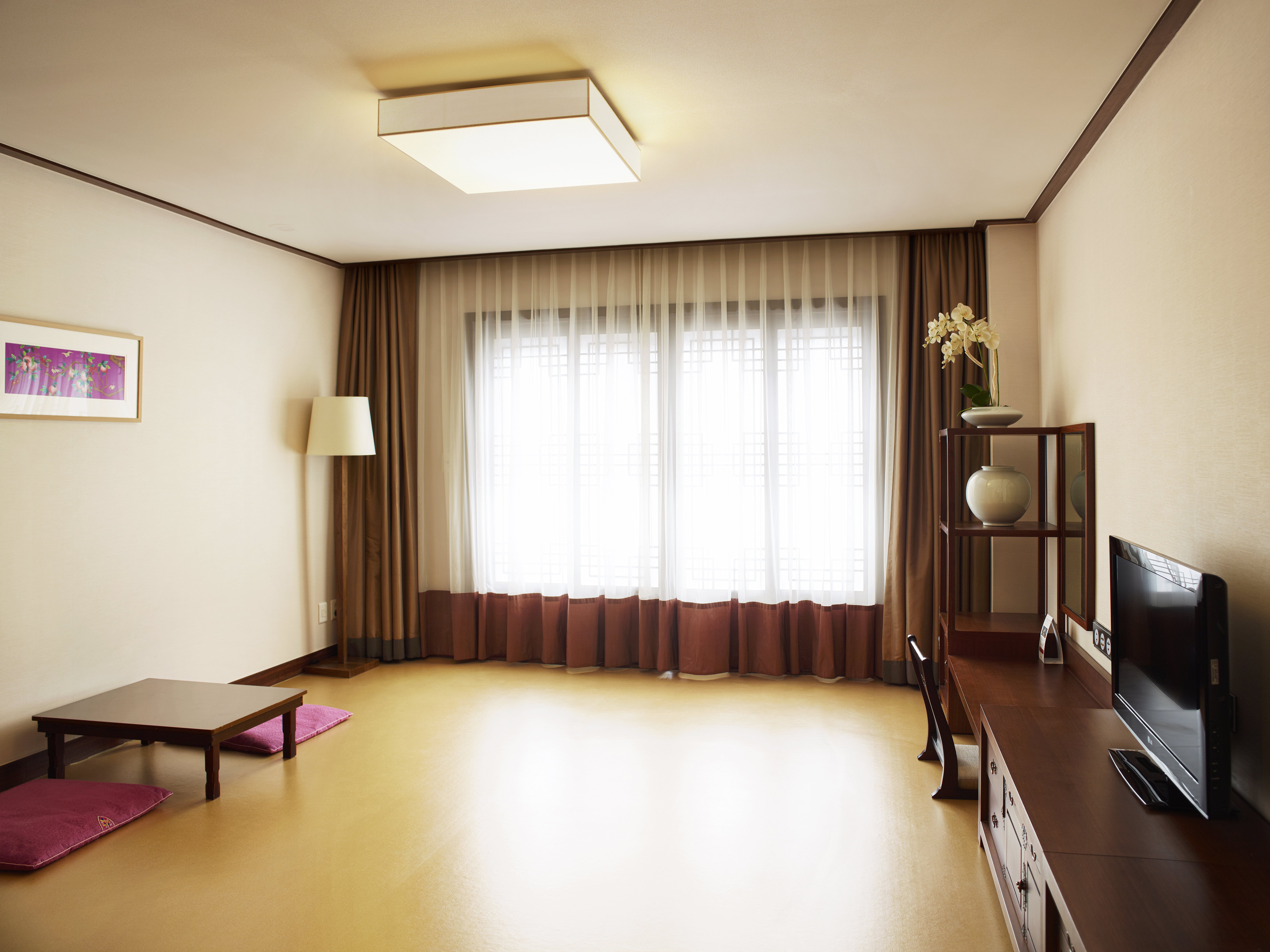 Ondol, Standard, Balcony