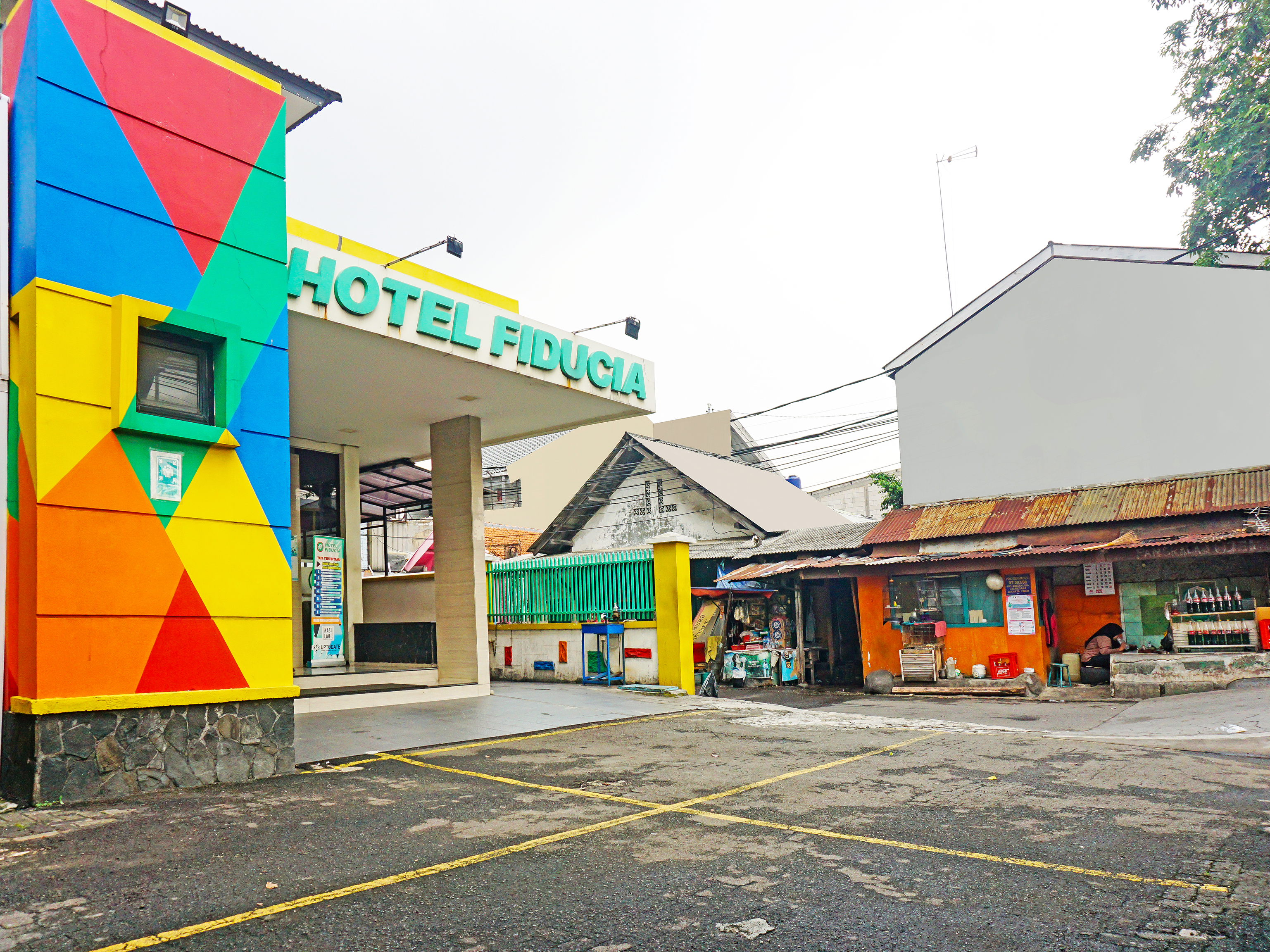 Super OYO Collection O 91409 Hotel Fiducia Otista 153 - 157 36/39